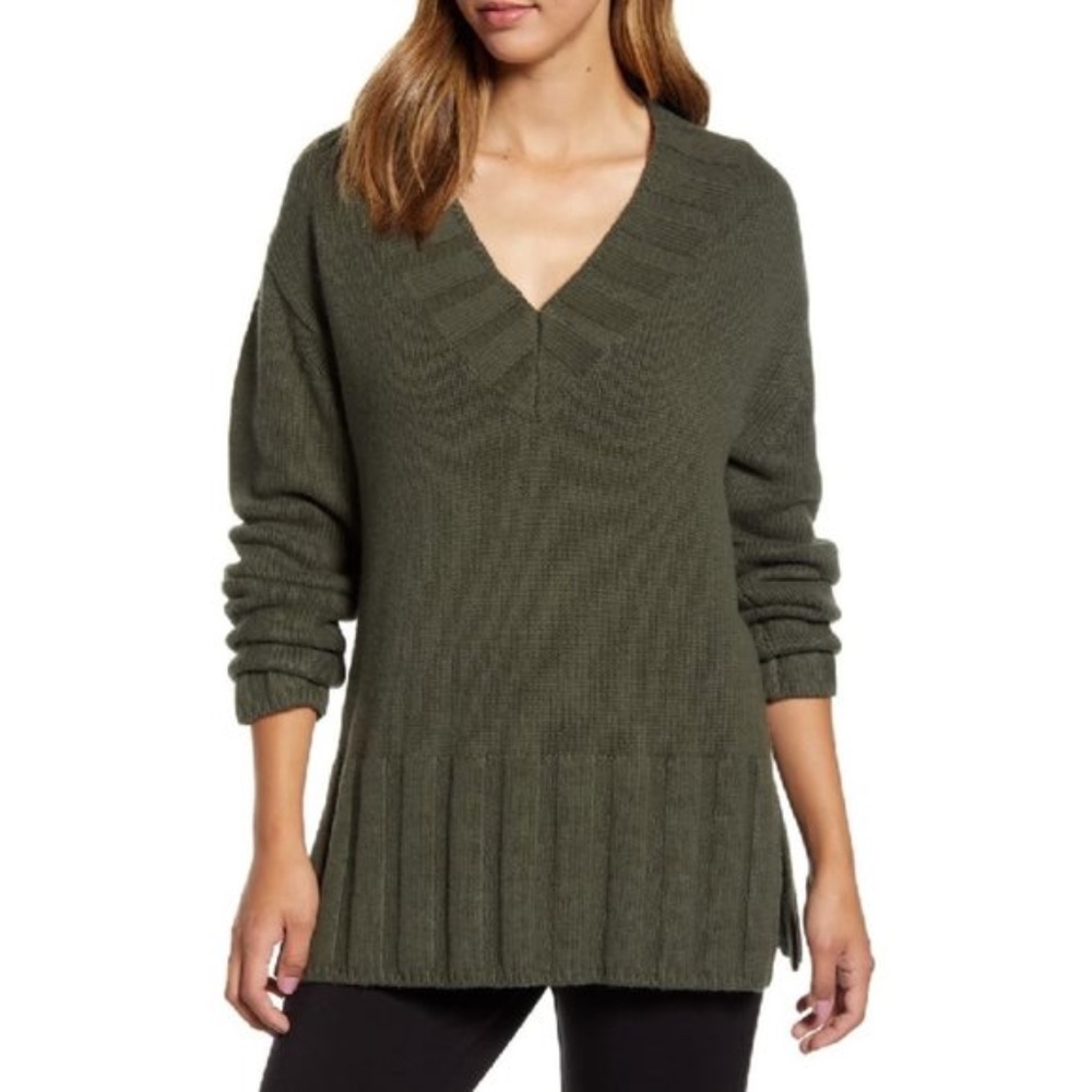 LOU & GREY Rib Trim Tunic Sweater